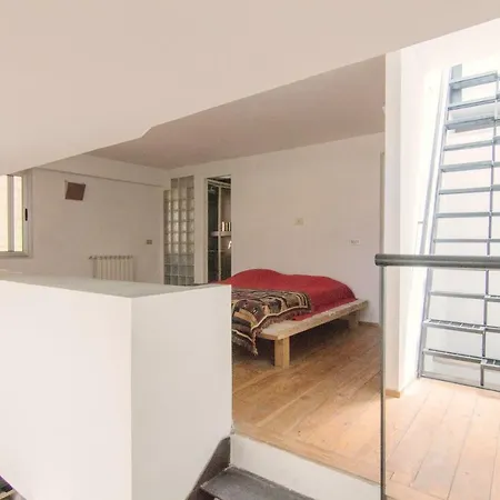 Loft In Authentic Hood Appartamento