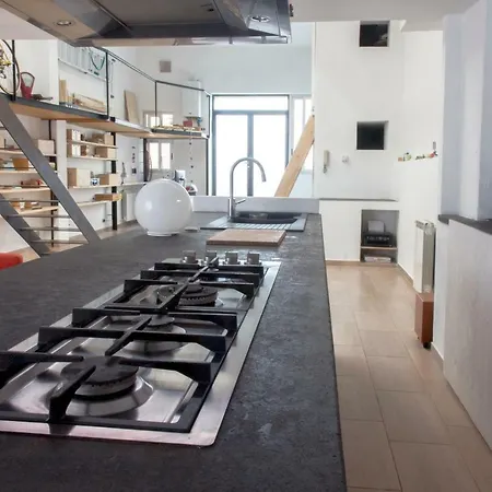 Loft In Authentic Hood Roma